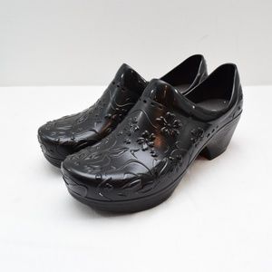 Dansko plastic clogs Clearance